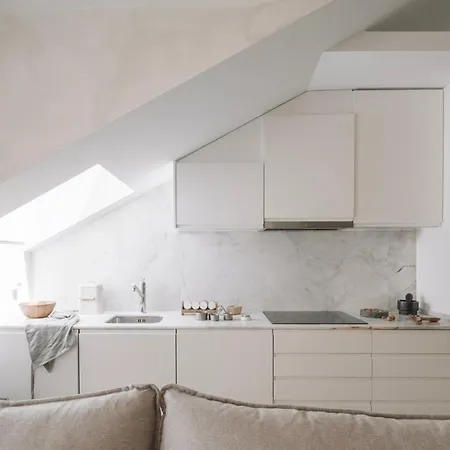 Апартаменты Netunno - 3 Bedrooms And Terrace In Arroios Лиссабон