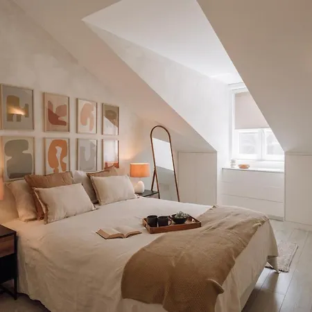 Netunno - 3 Bedrooms And Terrace In Arroios Лиссабон