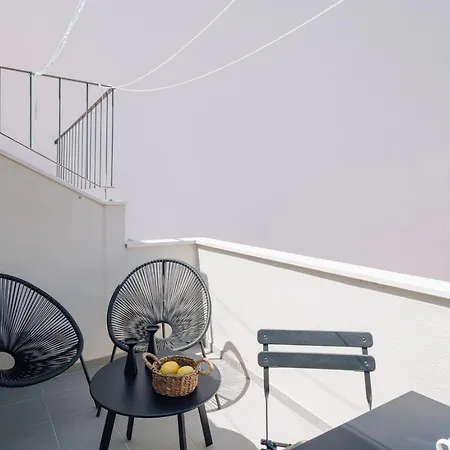 Apartment Netunno - 3 Bedrooms And Terrace In Arroios *