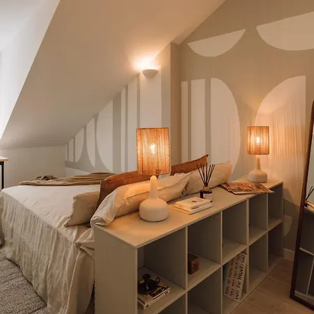 Netunno - 3 Bedrooms And Terrace In Arroios Apartment